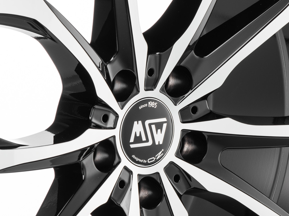 MSW 48 - OZ Racing