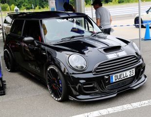 OZ_Racing_Superturismo_GT_Matt_Black_Mini_Cooper_S_Black_001.jpg