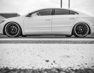 Botticelli III oz-racing-botticelli-iii-matt-bleck-vw-passat-cc_1.jpg