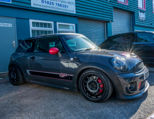 oz-racing-leggenda-matt-black-mini-jcw-1.png