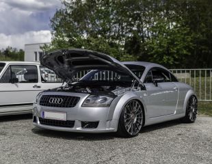 oz-racing-superturismo-dakar-matt-graphite-audi-tt-at-1.JPG