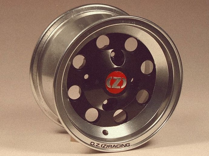 1971. The first light alloy rims were artisan-crafted in this year and mounted on the magnificent Mini Cooper, which raced and won rally races of the day.