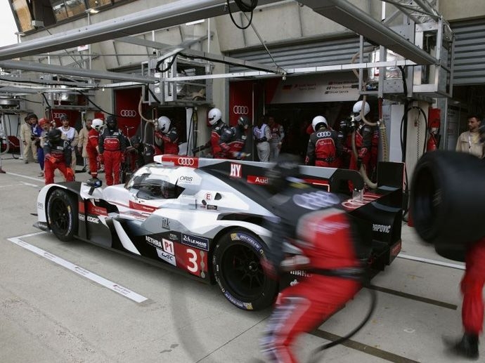 2014. Le Mans' Winner Audi Sport Team Joest Marcel FässlerBenoît TréluyerAndré Lotterer