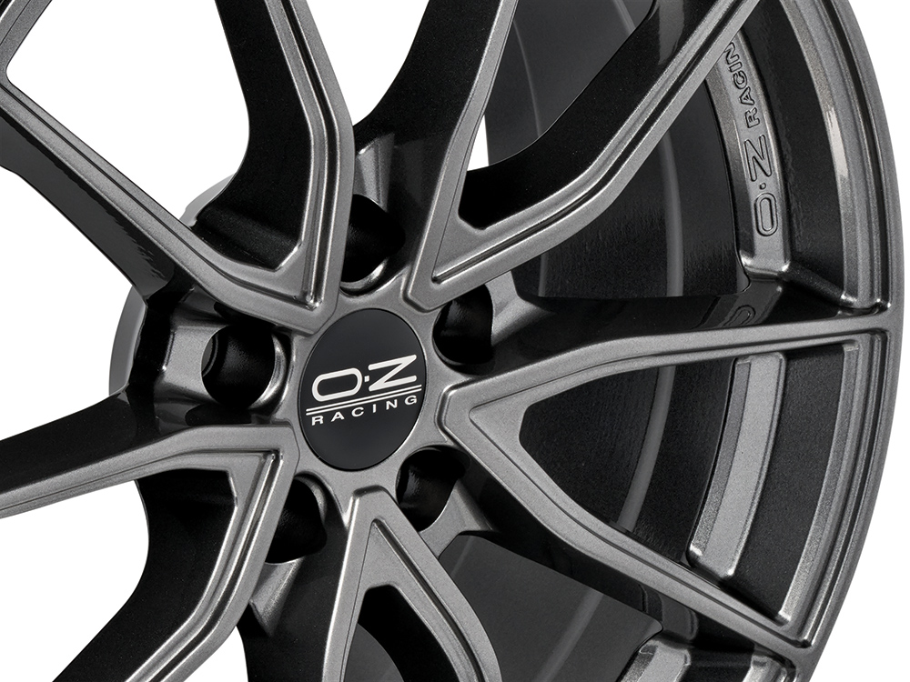 製品情報 - Super Sport - OZ Racing 製品情報 - Super Sport - OZ Racing